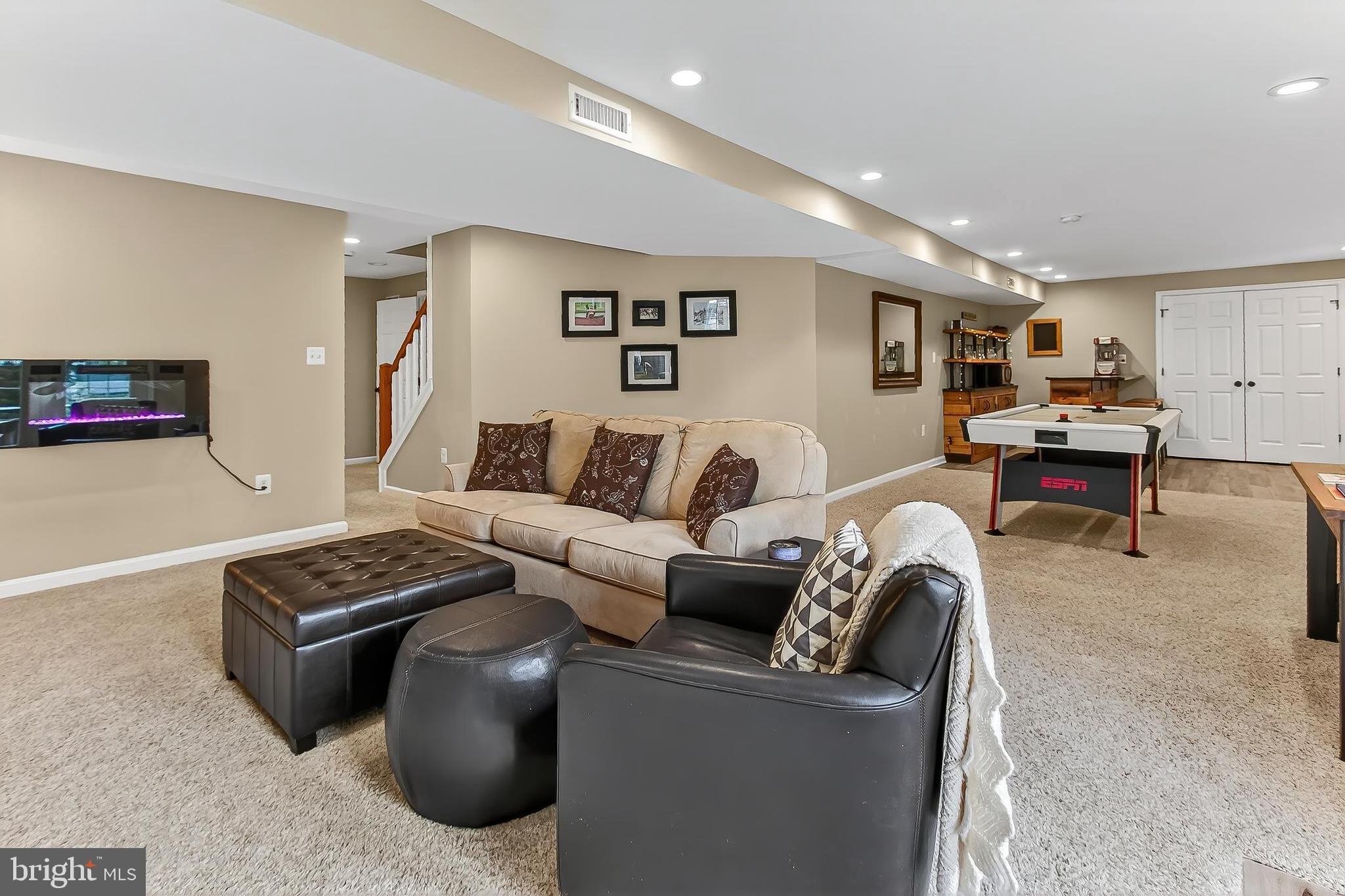 7736 White Willow Court Springfield, VA 22153 - Photo 55 of 84 Fantastic Space for Entertaining