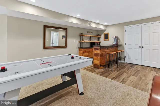 $1,079,000 | 7736 White Willow Court, Springfield, VA 22153