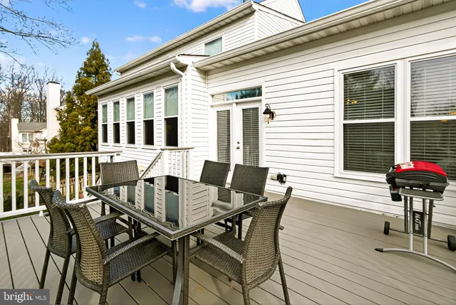 $1,079,000 | 7736 White Willow Court, Springfield, VA 22153