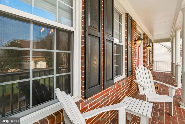 $1,079,000 | 7736 White Willow Court, Springfield, VA 22153