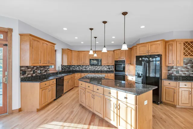 $5,500 | 4N550 School Road, St. Charles, IL 60175