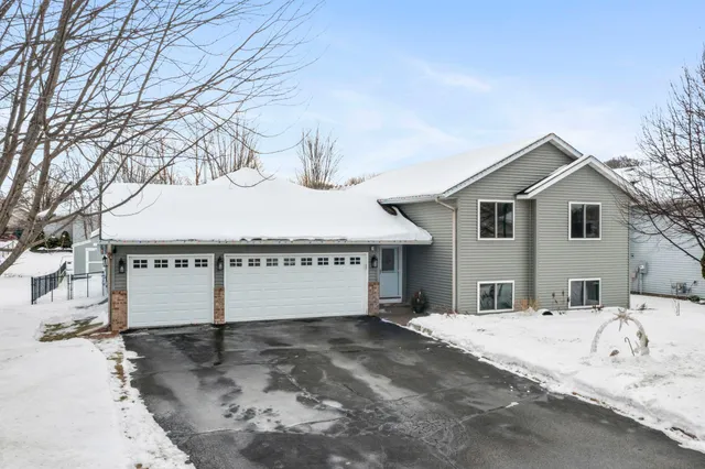 $430,000 | 4862 190th Street West, Farmington, MN 55024