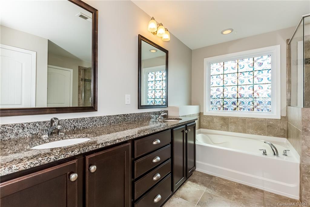 7445 Hamilton Bridge Road Charlotte, NC 28278 - Photo 5 of 25 Gallery Image 5