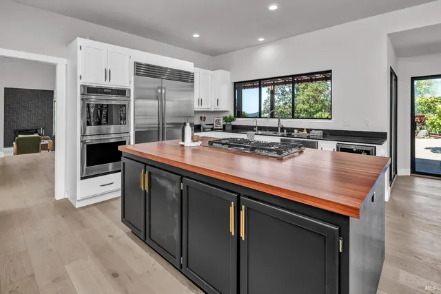 $6,995,000 | 40 Los Pinos, Nicasio, CA 94946