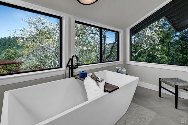 $6,995,000 | 40 Los Pinos, Nicasio, CA 94946