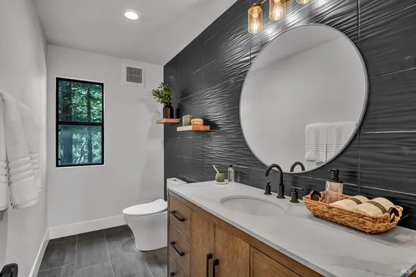 $6,995,000 | 40 Los Pinos, Nicasio, CA 94946