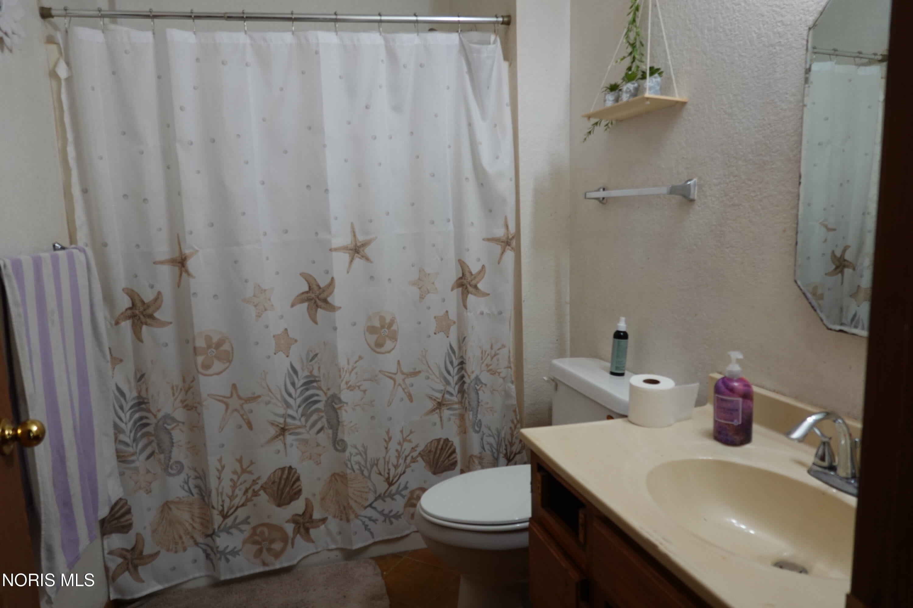 405 Waybridge Road Toledo, OH 43612 - Photo 14 of 24 Gallery Image 14