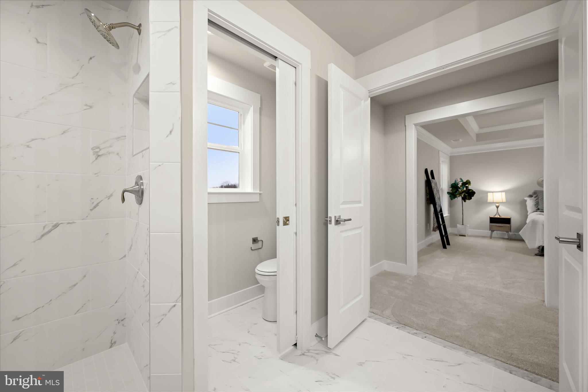 5712 Hodges Road Sykesville, MD 21784 - Photo 33 of 47 Primary Ensuite Bathroom