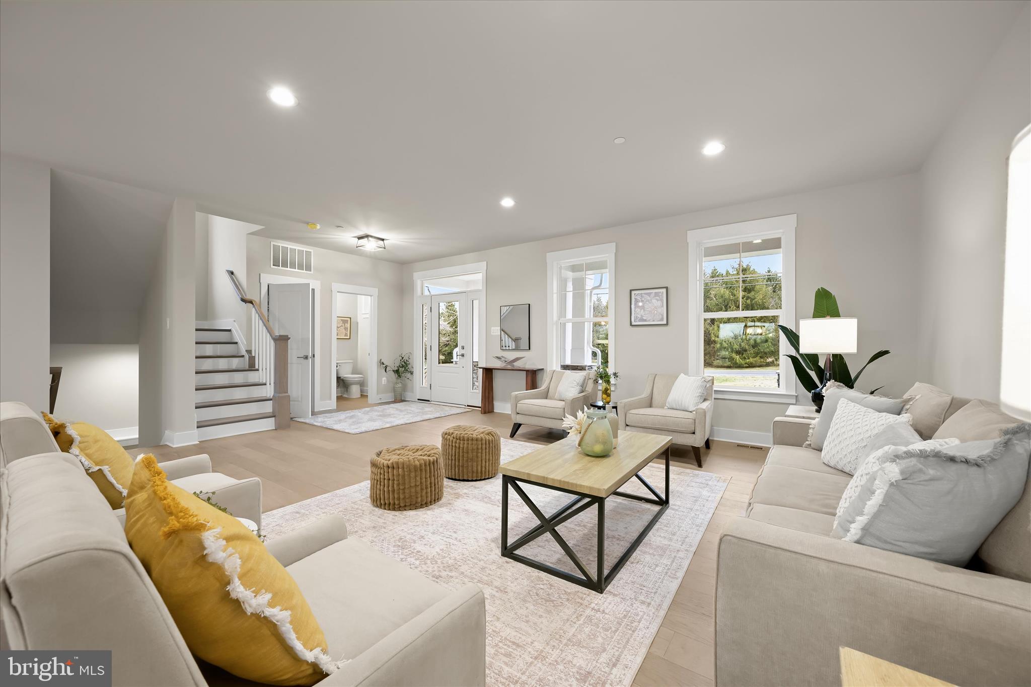 5712 Hodges Road Sykesville, MD 21784 - Photo 6 of 47 Living Room