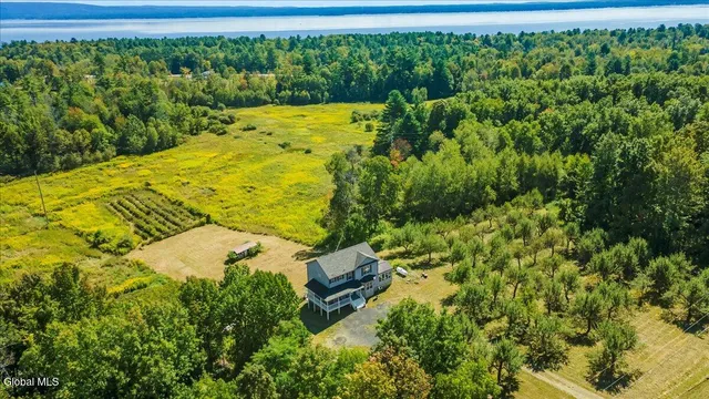 $649,000 | 196 County Highway 123, Mayfield, NY 12117