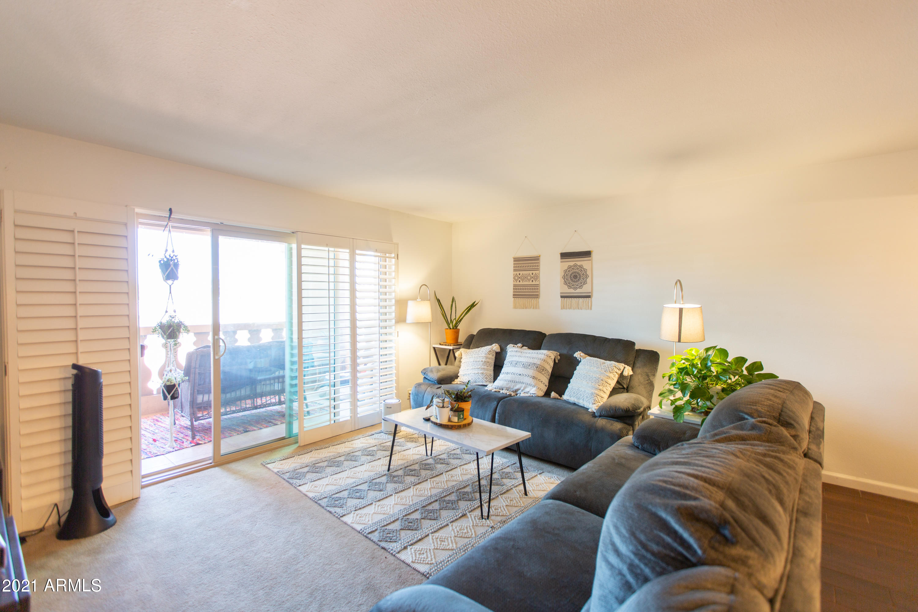 7820 East Camelback Road, Unit 201 Scottsdale, AZ 85251 - Photo 4 of 25 MYP_7583