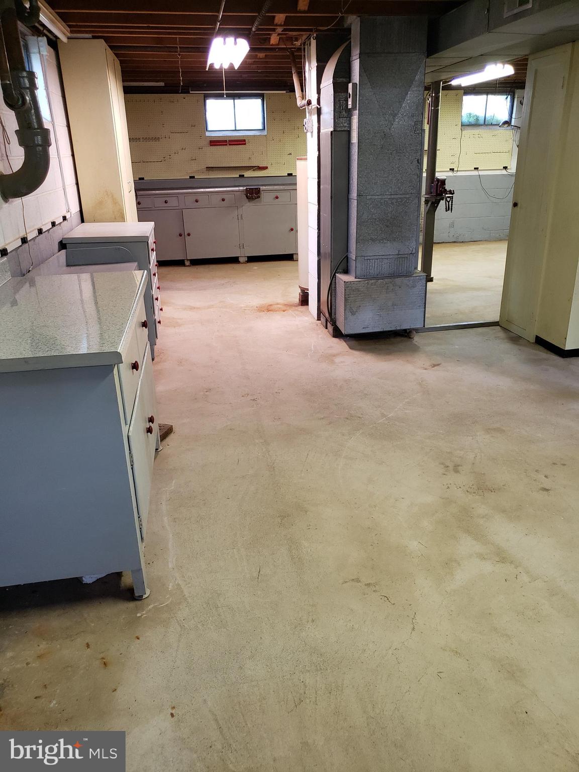 13 Woosamonsa Road Pennington, NJ 08534 - Photo 21 of 29 Basement