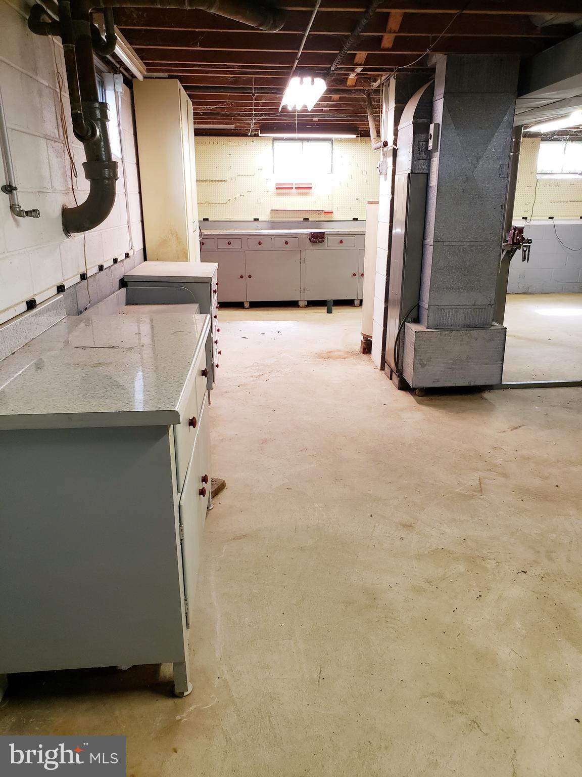 13 Woosamonsa Road Pennington, NJ 08534 - Photo 24 of 29 Basement