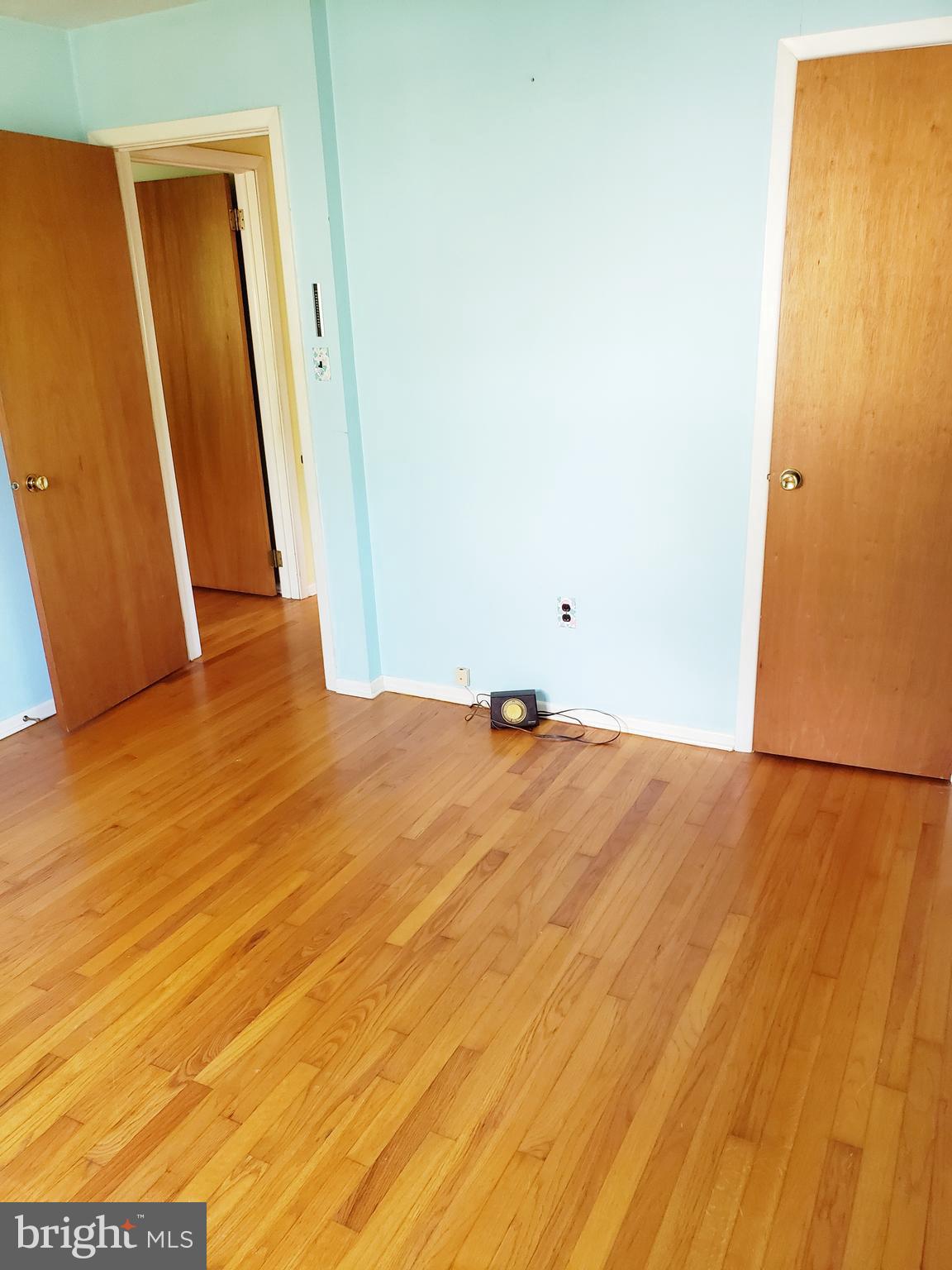 13 Woosamonsa Road Pennington, NJ 08534 - Photo 10 of 29 Bedroom 2