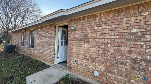 $1,325 | 212 Dale Earnhardt Drive, Unit B, Harker Heights, TX 76548