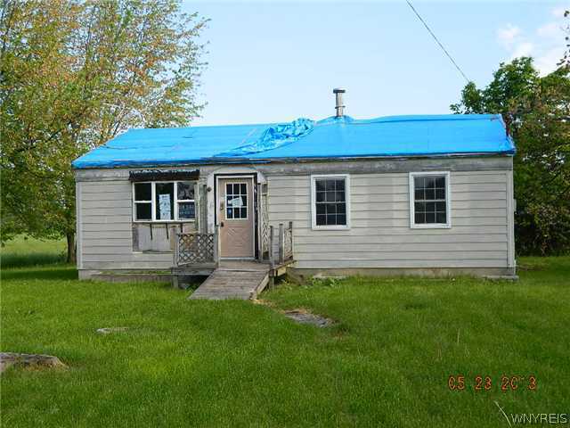 13478 Martin Road Newstead, NY 14001 - Photo 1 of 1 Exterior Front