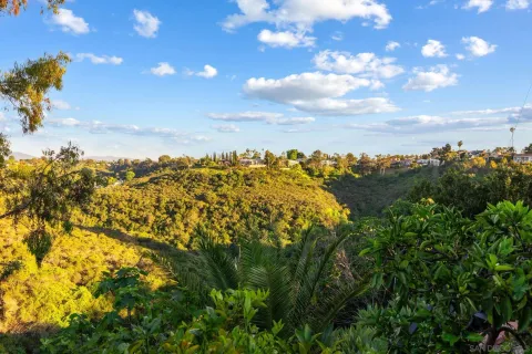 $1,995,000 | 4349 Hilldale Road, San Diego, CA 92116