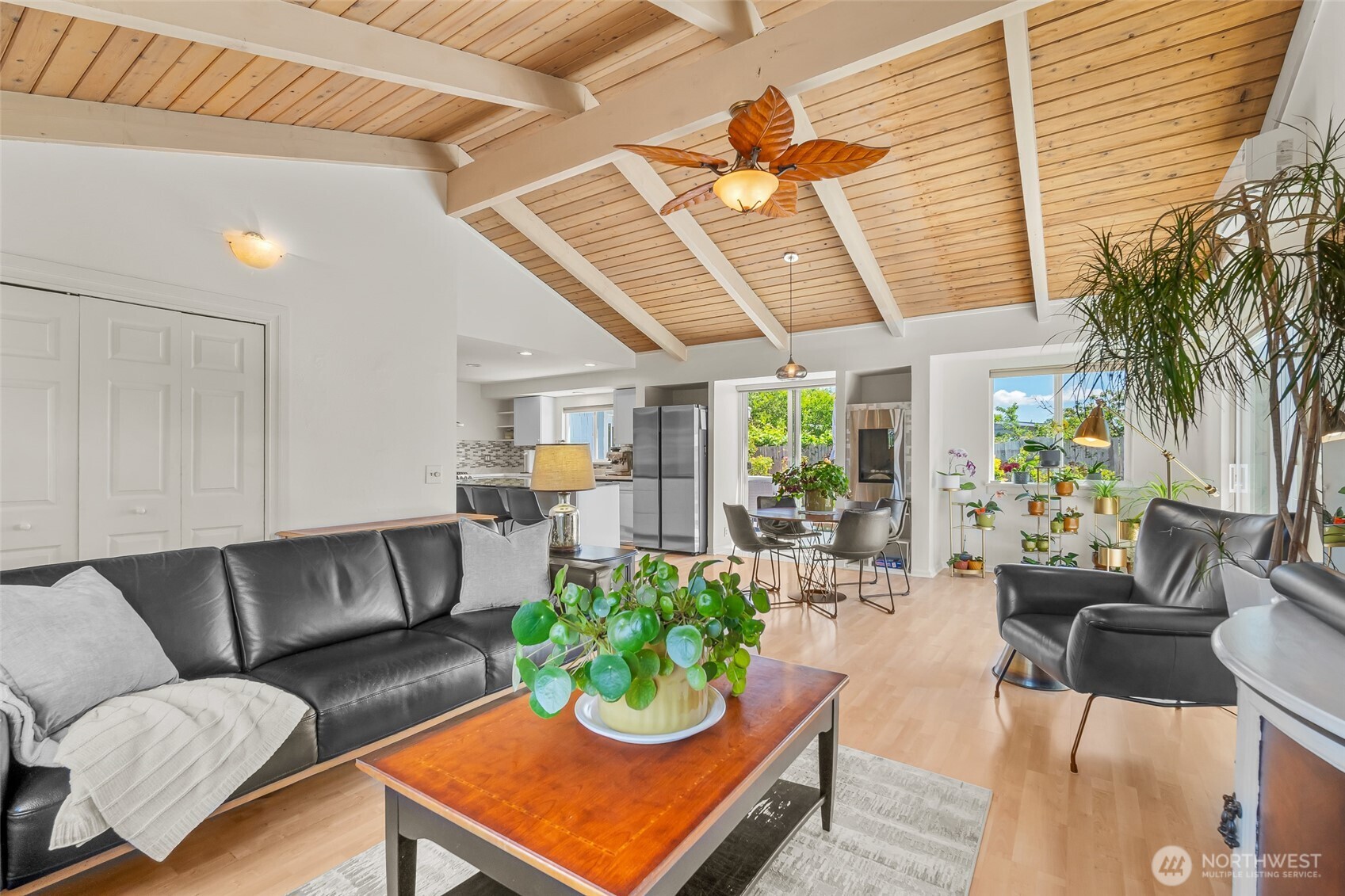 8142 Cowichan Road Blaine, WA 98230 - Photo 14 of 40