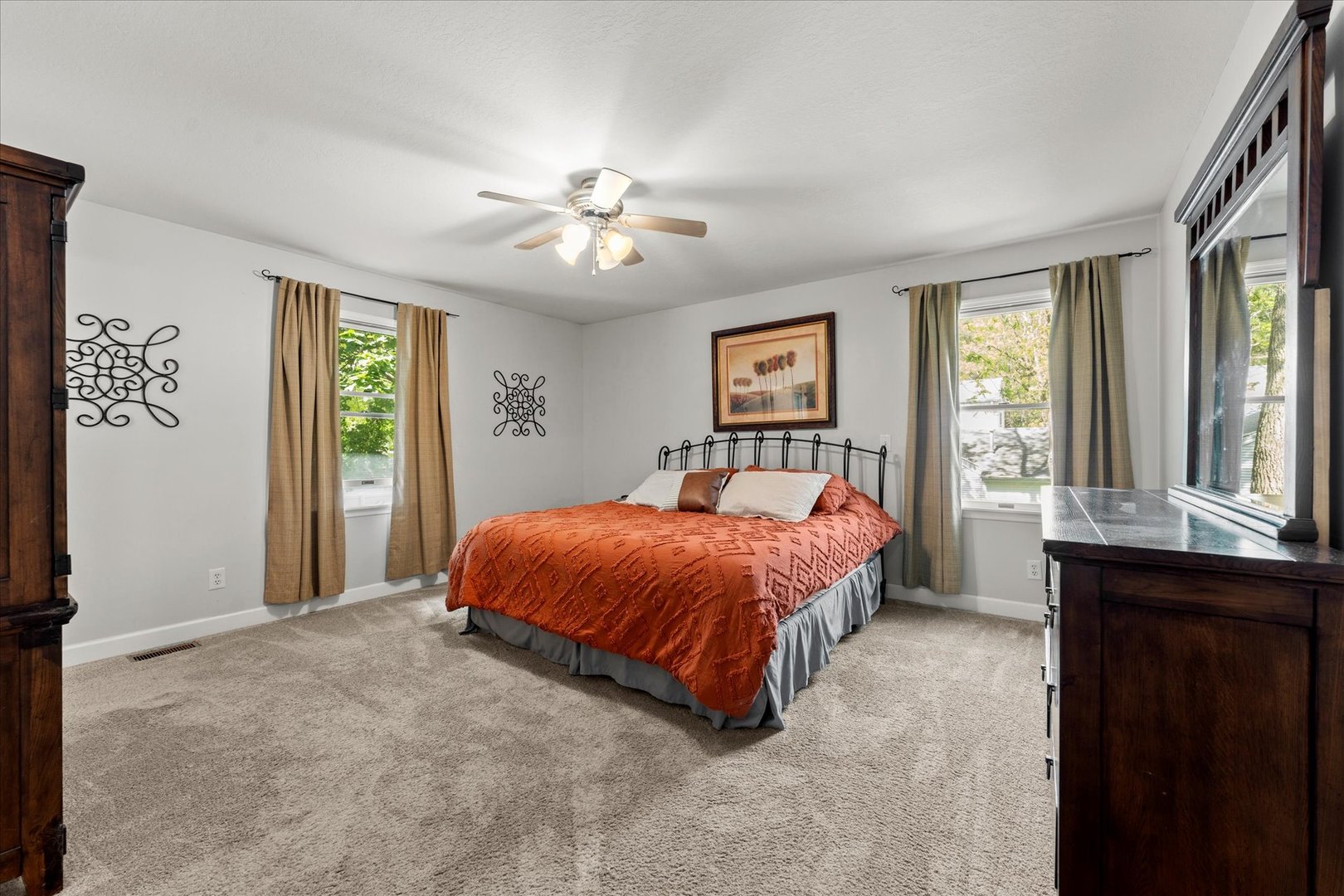 789 County Farm Road Monticello, IL 61856 - Photo 24 of 36 a spacious bedroom with a bed and a window
