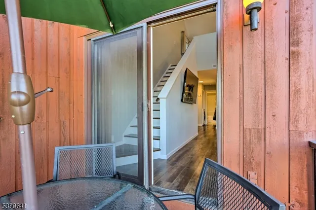 $2,300 | 1 Big Sky Drive, Unit 6, Vernon, NJ 07462