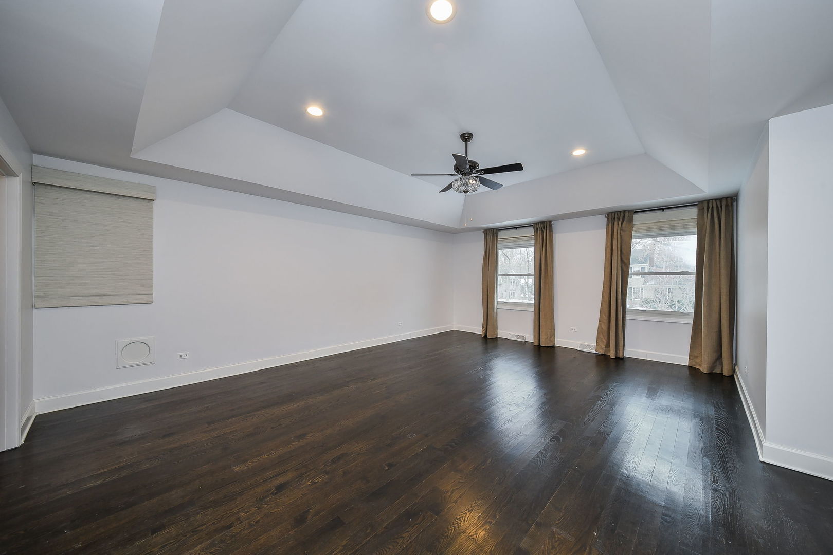 945 Anne Road Naperville, IL 60540 - Photo 15 of 36