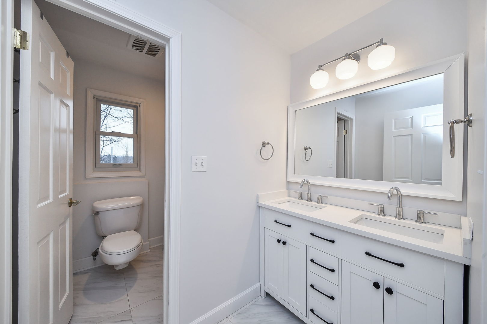 945 Anne Road Naperville, IL 60540 - Photo 21 of 36