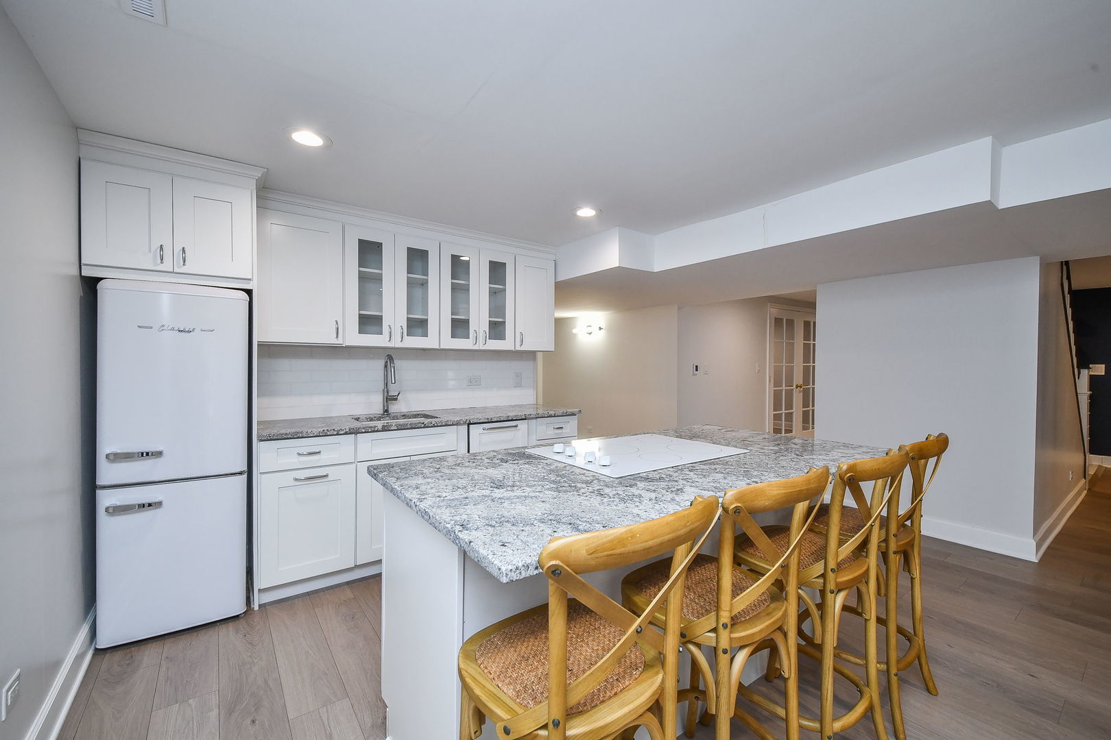 945 Anne Road Naperville, IL 60540 - Photo 25 of 36