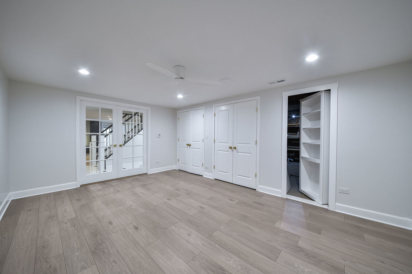 945 Anne Road Naperville, IL 60540 - Photo 27 of 36