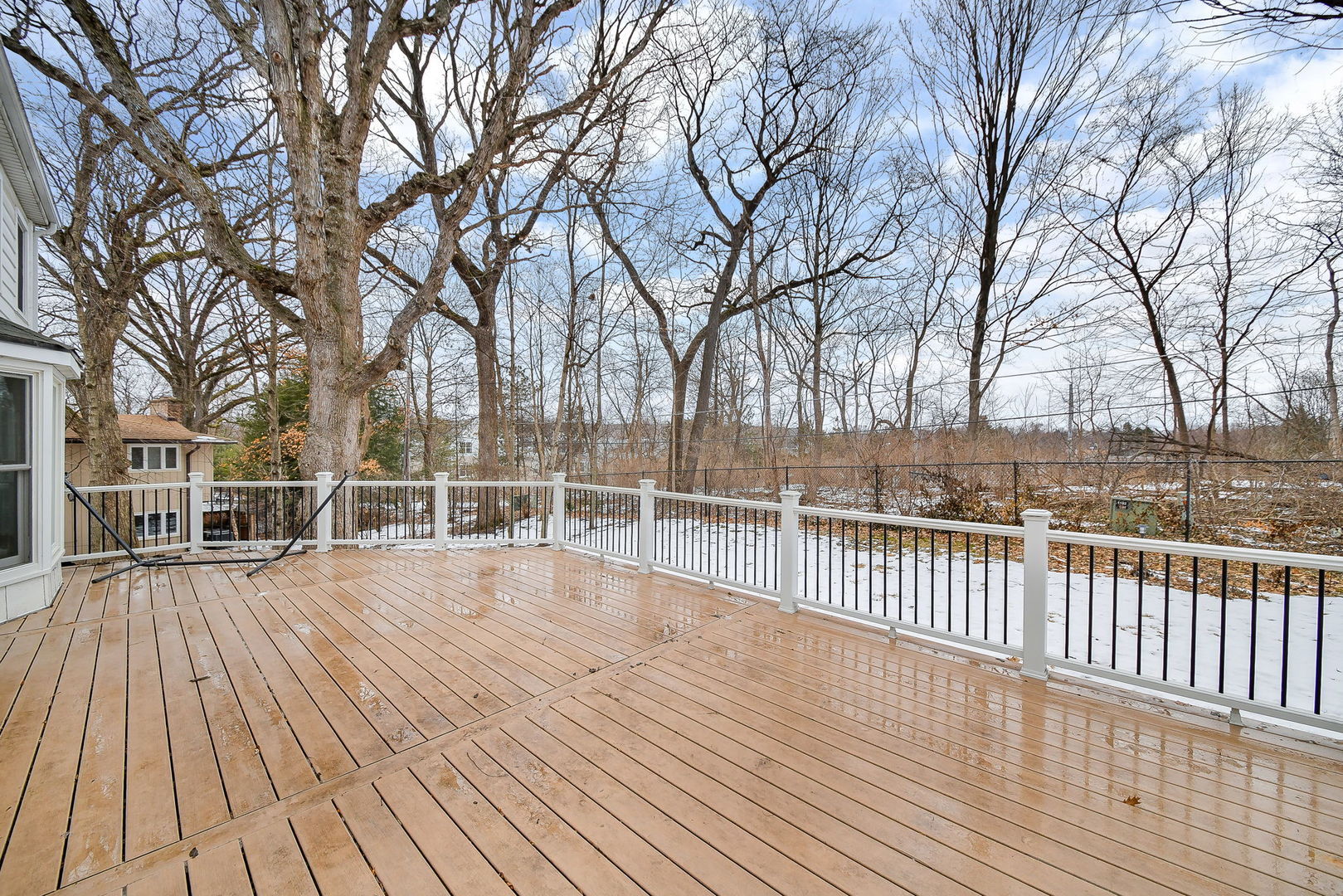 945 Anne Road Naperville, IL 60540 - Photo 7 of 36