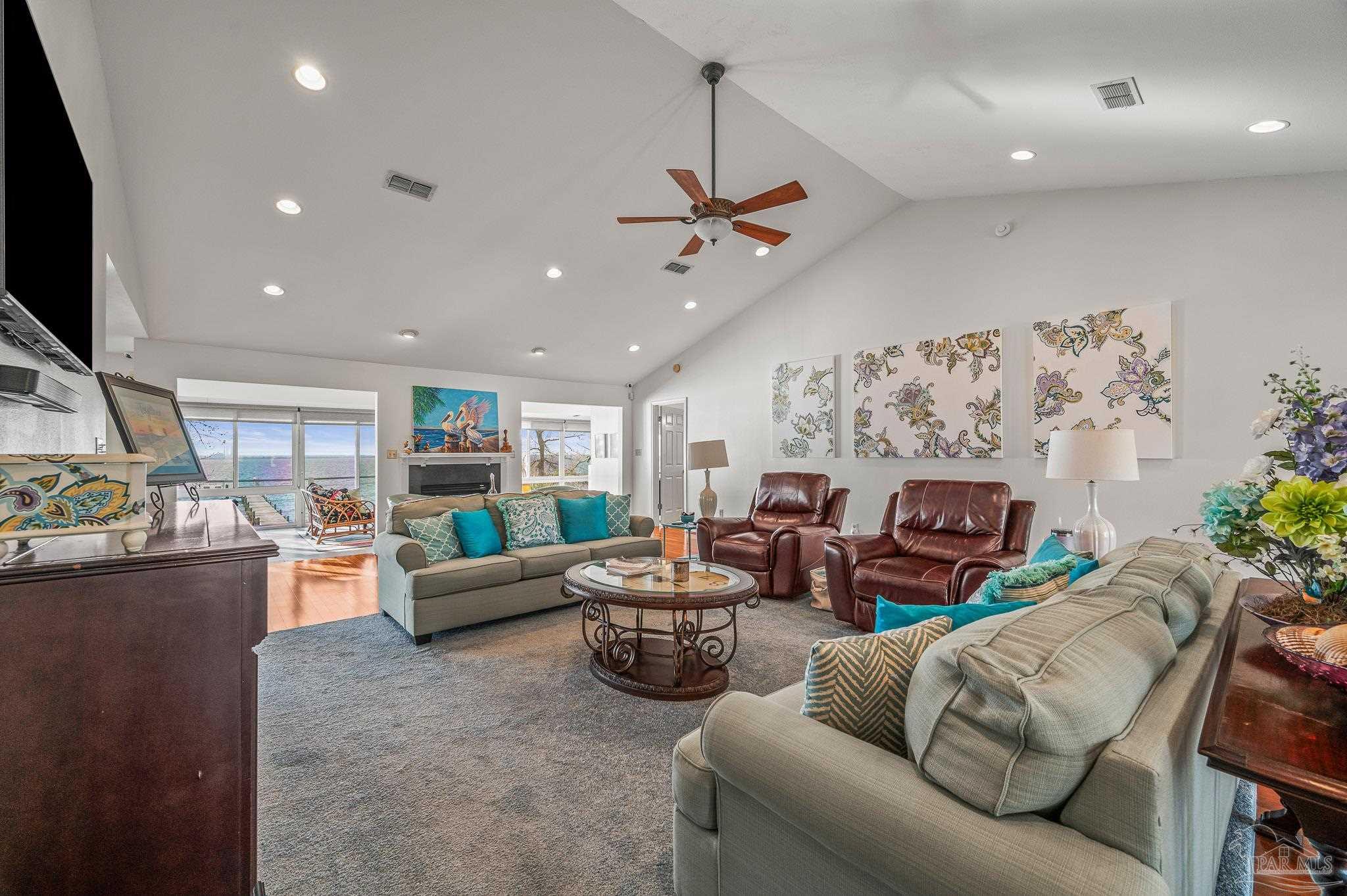 4508 Bayside Drive Milton, FL 32583 - Photo 3 of 71