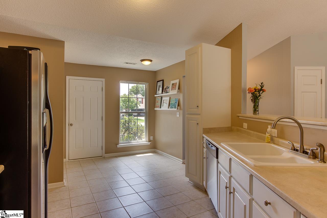 404 Canvasback Way Easley, SC 29642 - Photo 17 of 29 Gallery Image 17
