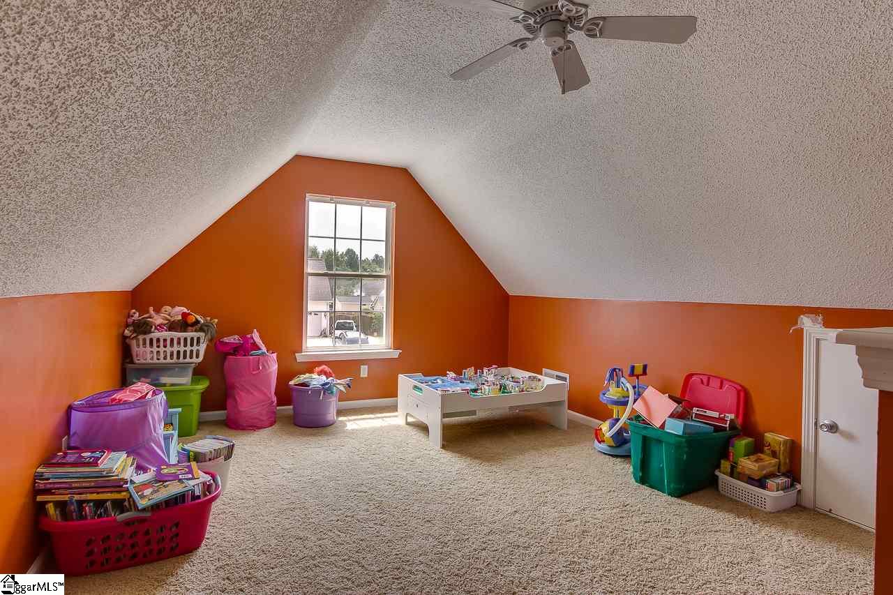 404 Canvasback Way Easley, SC 29642 - Photo 24 of 29 Gallery Image 24