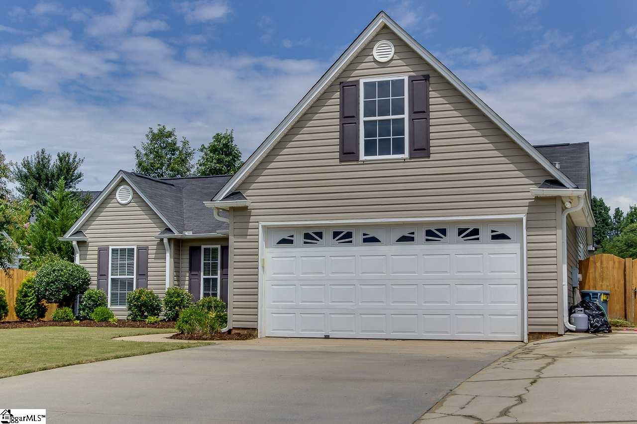 404 Canvasback Way Easley, SC 29642 - Photo 5 of 29 Gallery Image 5