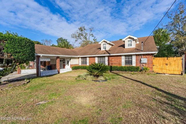 $310,000 | 5741 Lake Lucina Drive North, Jacksonville, FL 32211