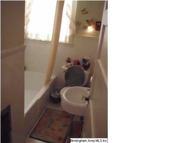405 Elm Street Southwest Bessemer, AL 35022 - Photo 8 of 12