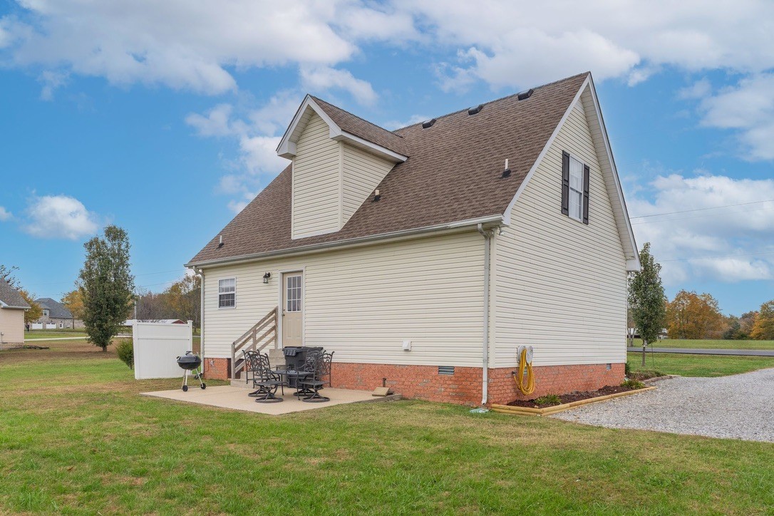 365 Corinth Road Portland, TN 37148 - Photo 18 of 20 a front view of house with yard