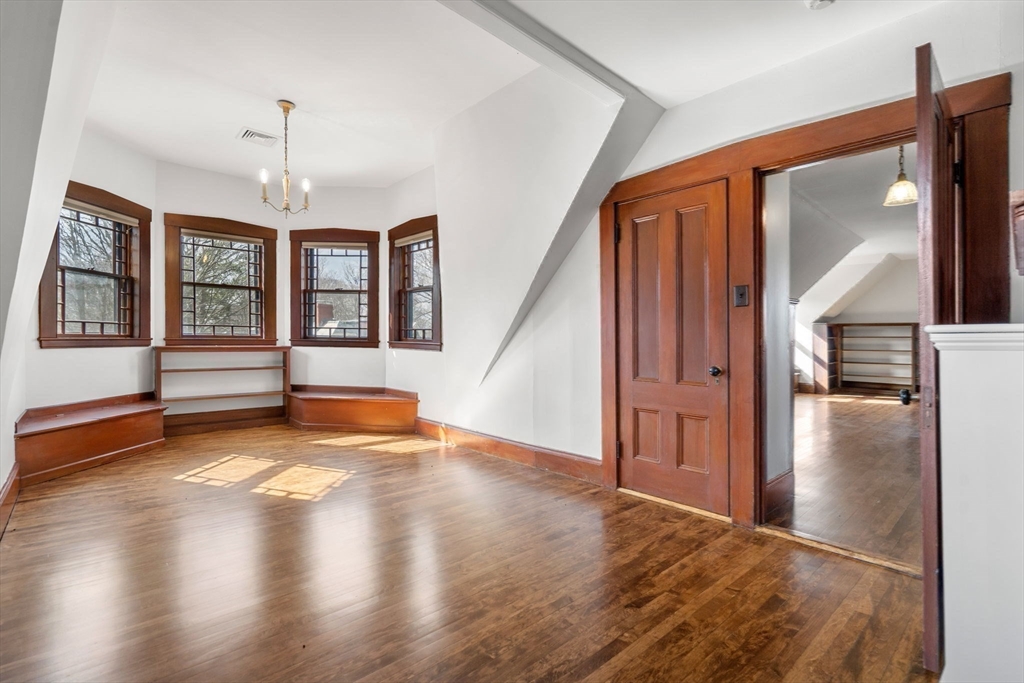 44 Putnam Street Newton, MA 02465 - Photo 28 of 40