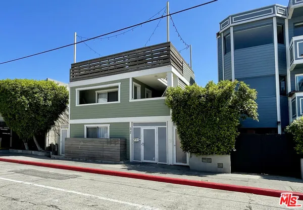 $3,500,000 | 32 North Venice Boulevard, Venice, CA 90291
