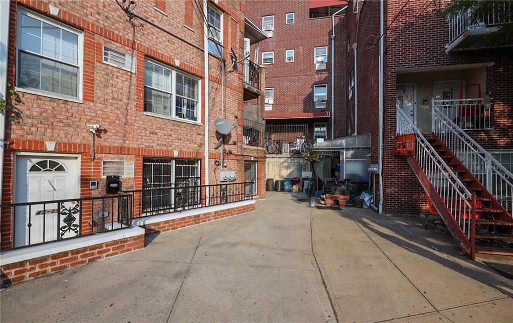 47-19 99th Street Queens, NY 11368 - Photo 4 of 12