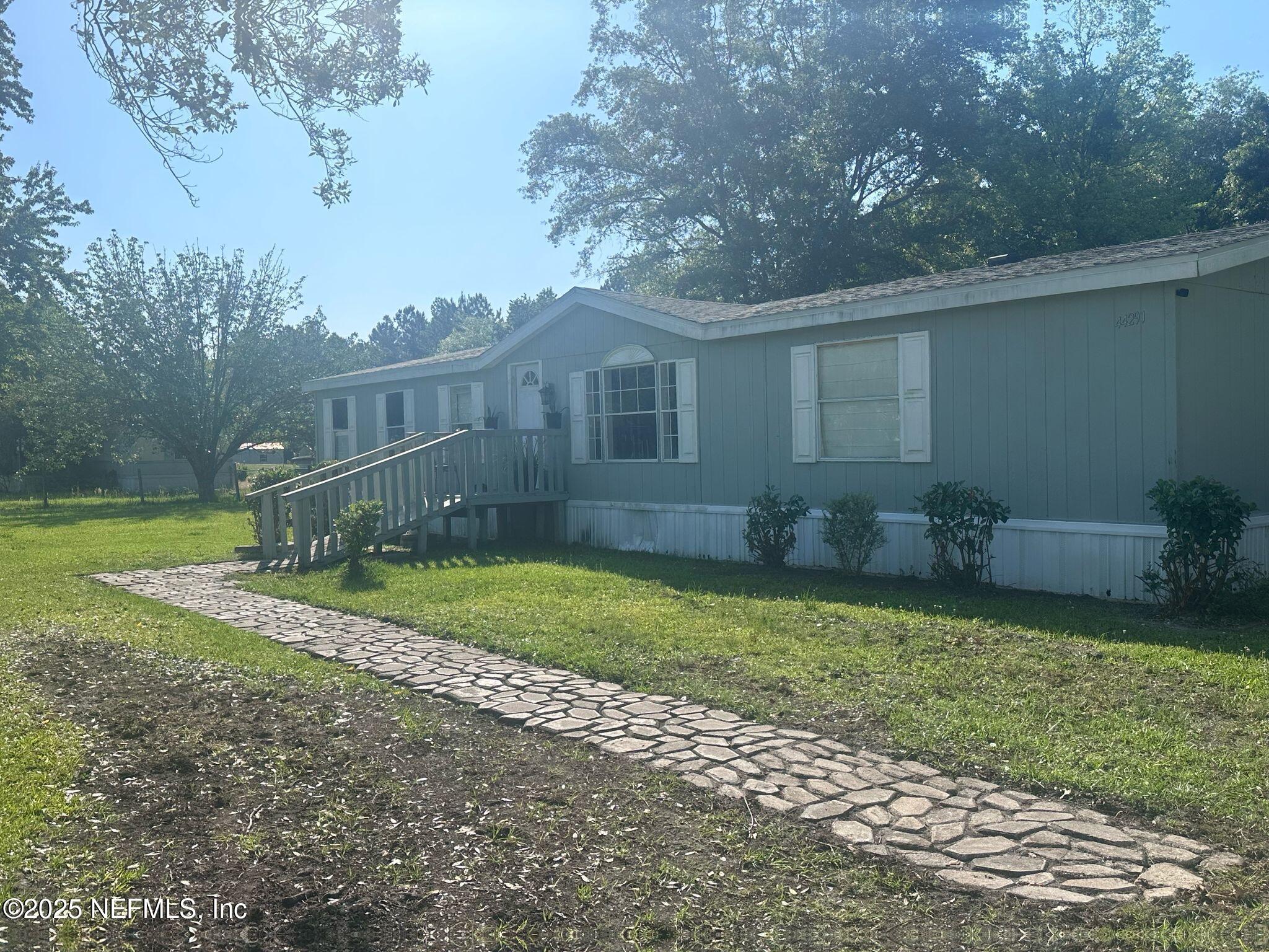 44291 Pinebreeze Circle Callahan, FL 32011 - Photo 13 of 13 beyc67f8b66c45ed9