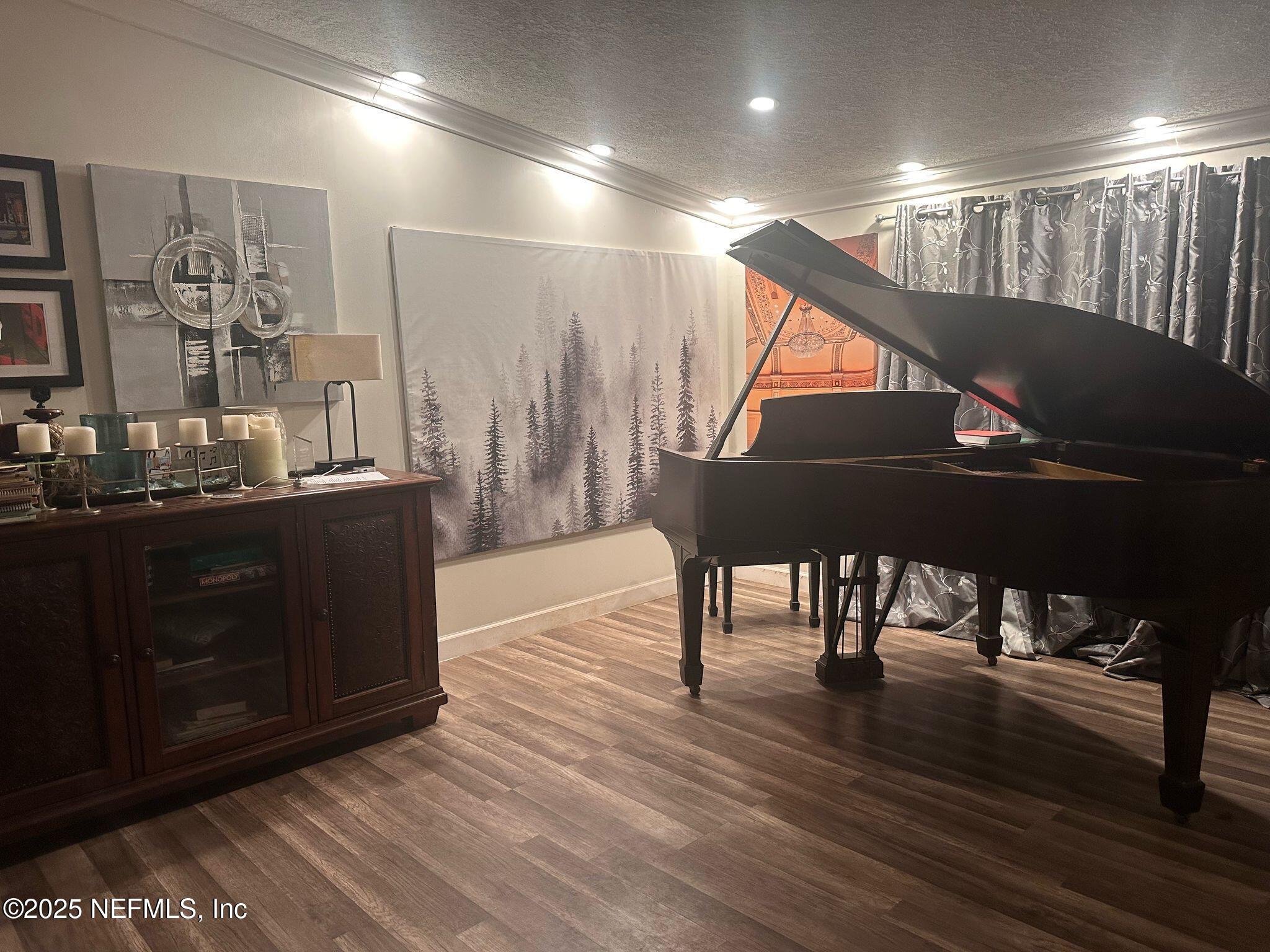 44291 Pinebreeze Circle Callahan, FL 32011 - Photo 6 of 13 beyc67f8b5f6531ff