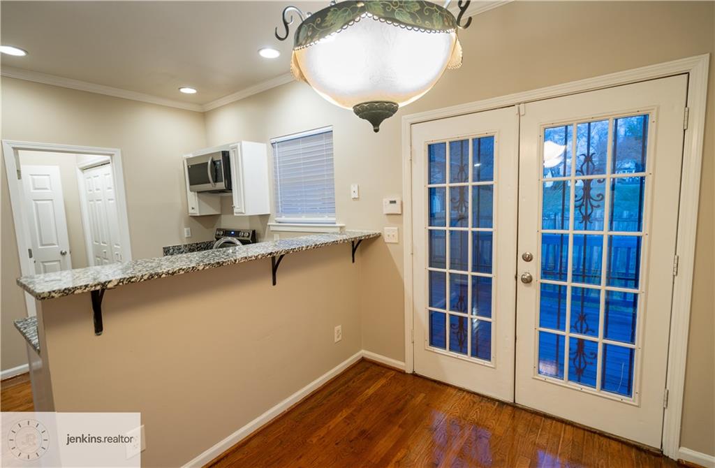 1188 Ira Street Southwest Atlanta, GA 30310 - Photo 7 of 33 a view of a livingroom with furniture and a window