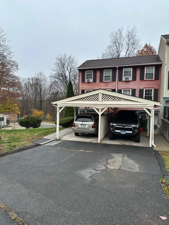 $235,000 | 100 Rising Trail Drive, Unit 100, Middletown, CT 06457