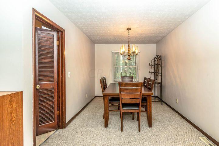 5489 Cedarbush Road Columbus, OH 43229 - Photo 2 of 36 Gallery Image 2