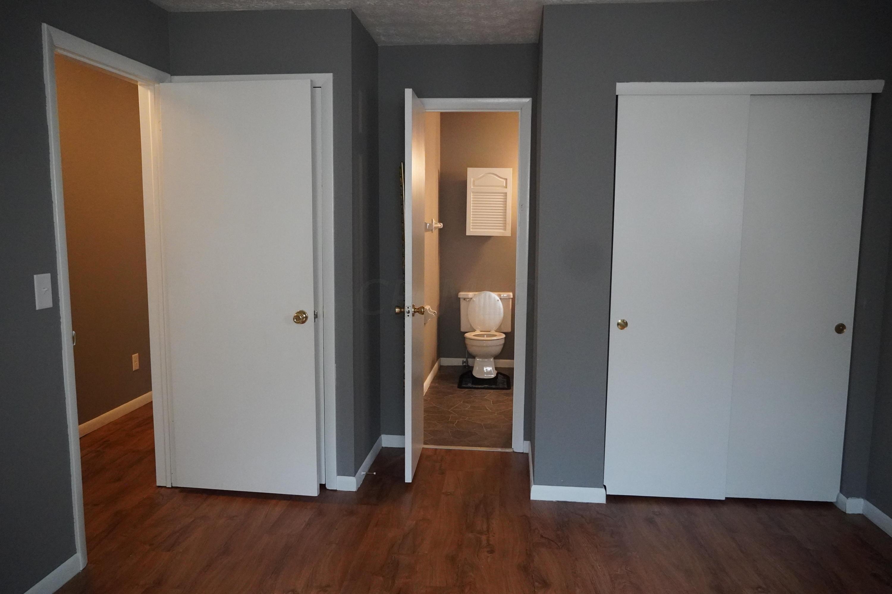 5489 Cedarbush Road Columbus, OH 43229 - Photo 26 of 36 Gallery Image 26