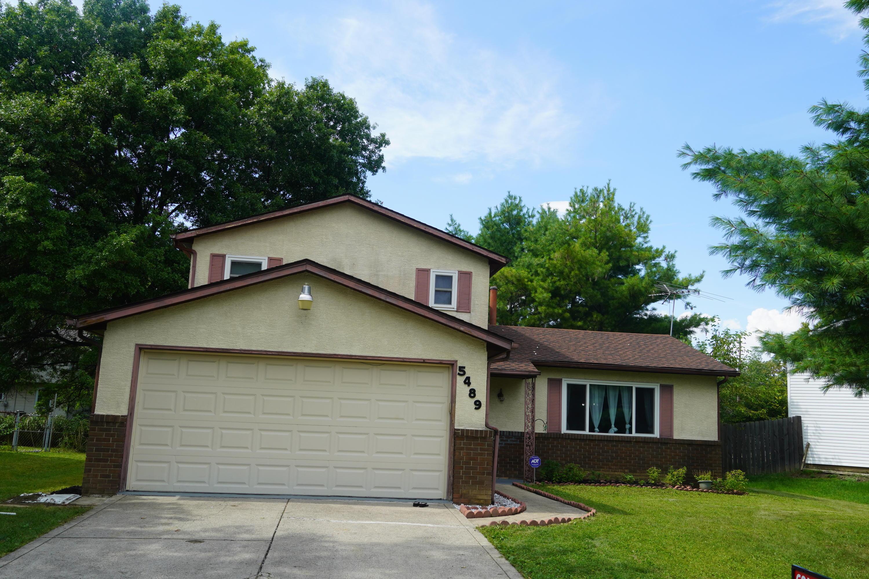 5489 Cedarbush Road Columbus, OH 43229 - Photo 31 of 36 Gallery Image 31
