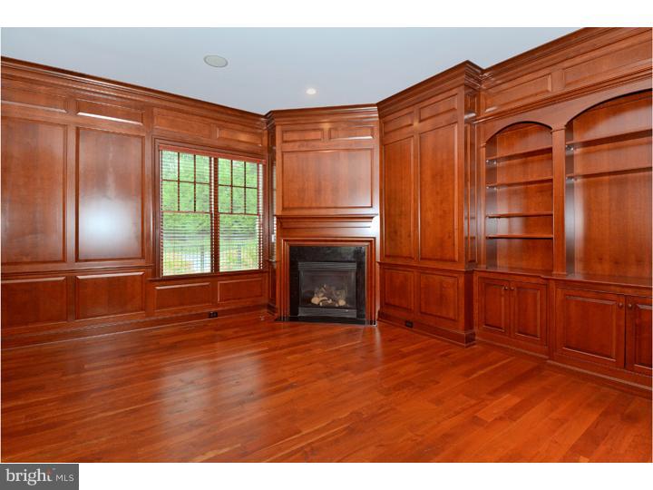 778 Parkes Run Lane Villanova, PA 19085 - Photo 7 of 23 Library