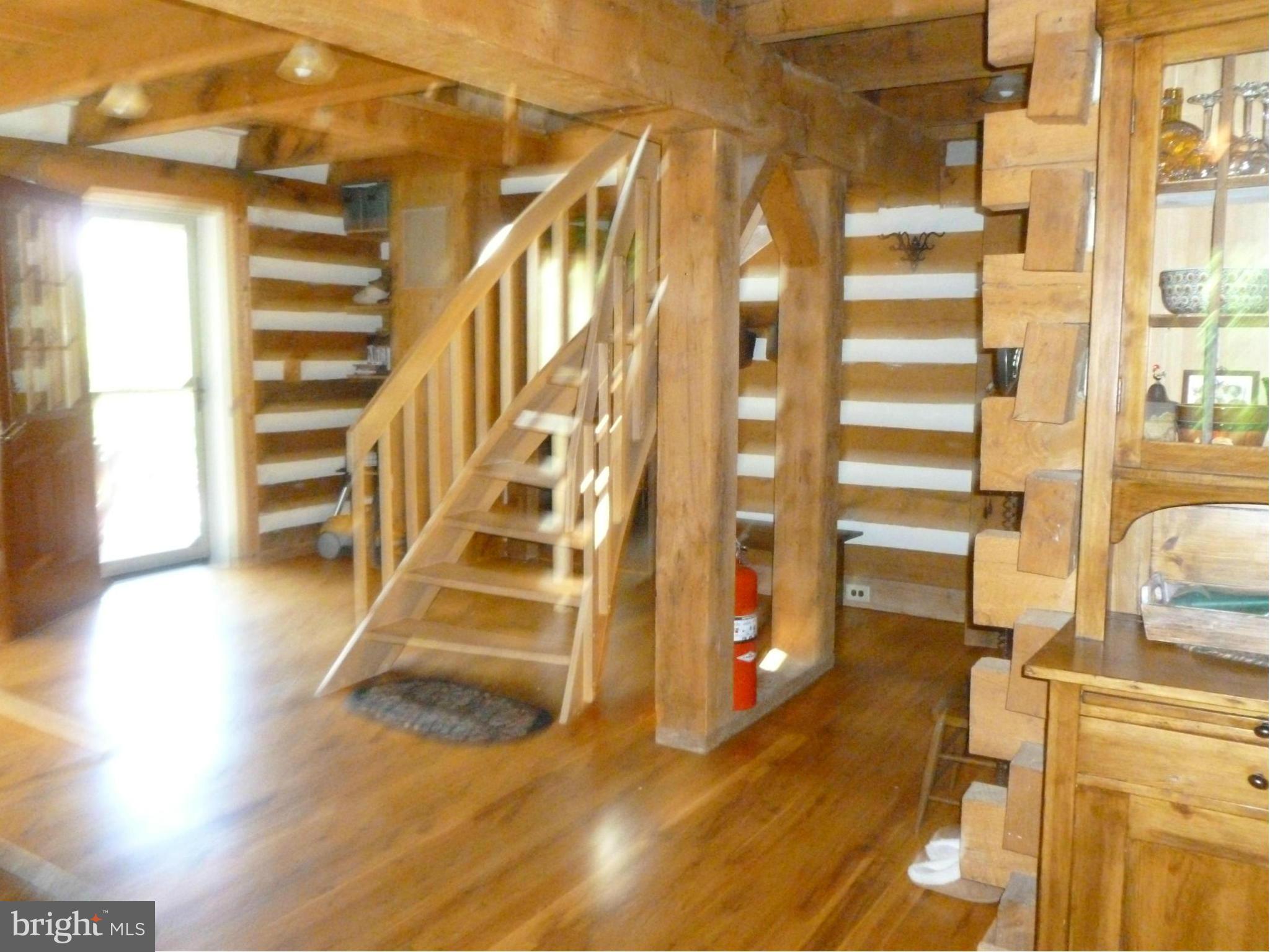 4153 Fiery Run Road Linden, VA 22642 - Photo 13 of 30 Interior (General)