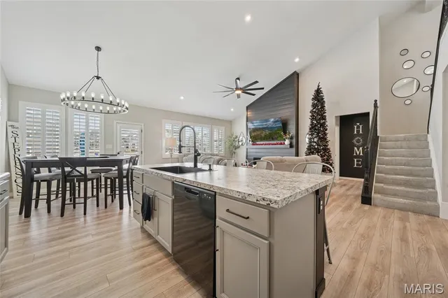 $549,900 | 115 Bell Boulevard, Wentzville, MO 63385