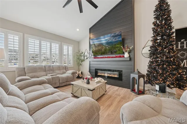 $549,900 | 115 Bell Boulevard, Wentzville, MO 63385